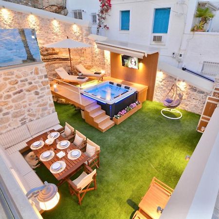 Villasonboard Rock Villa 3 Bed, 3 Bath, Jacuzzi, Seaside Эрмиони Экстерьер фото